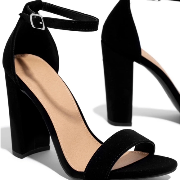 🖤SEXY IN BLACK 🖤 - Picture 2 of 3